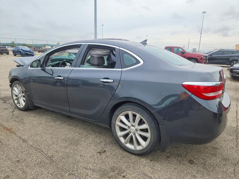 Photo 2 from auction – 2014 BUICK VERANO with VIN 1G4PP5SK0E4210826