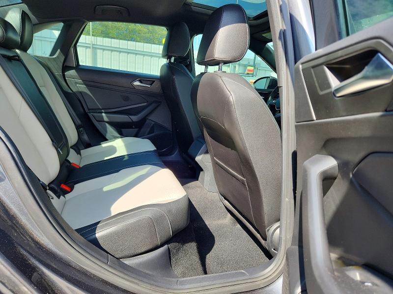Photo 10 from auction – 2019 VOLKSWAGEN JETTA with VIN 3VWC57BU6KM103329