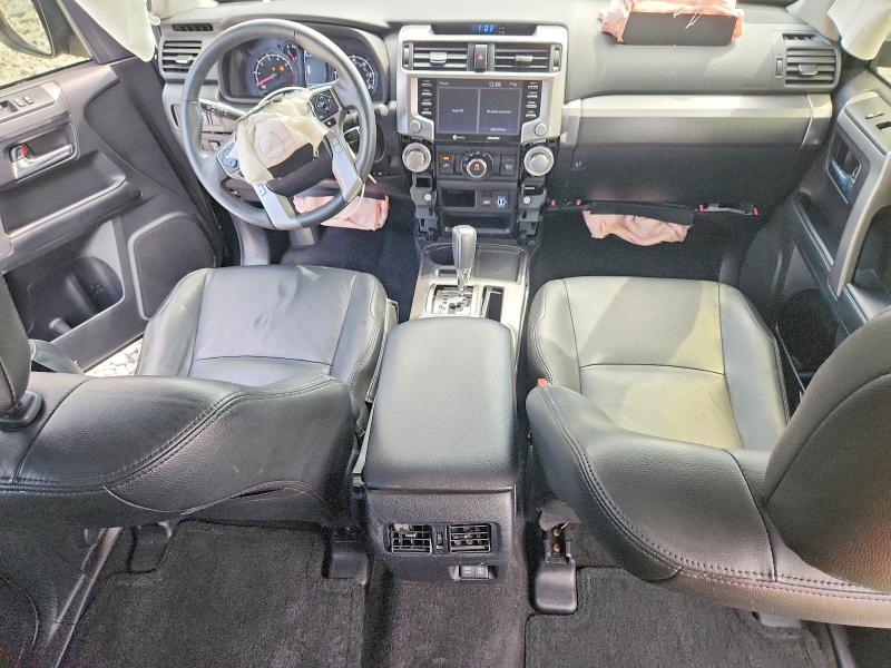 Снимка 8 от търг – 2020 TOYOTA 4RUNNER с VIN JTEZU5JR6L5219974