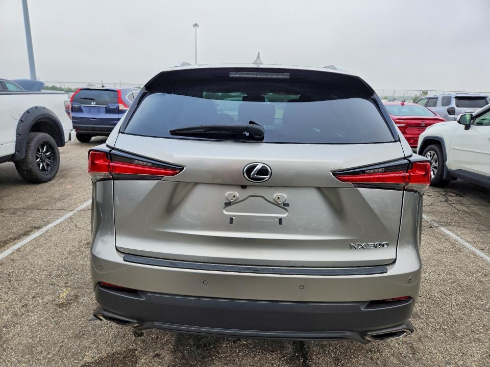 Photo 6 from auction – 2019 LEXUS NX 300 with VIN JTJBARBZ7K2199946