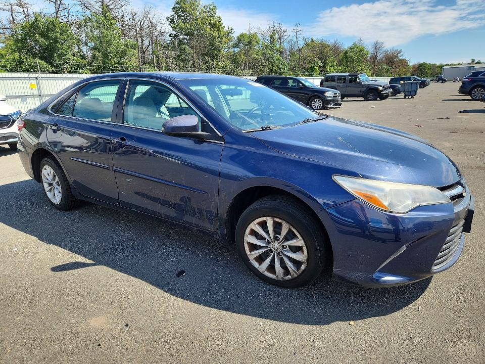 Photo 4 from auction – 2017 TOYOTA CAMRY with VIN 4T1BF1FK0HU749354