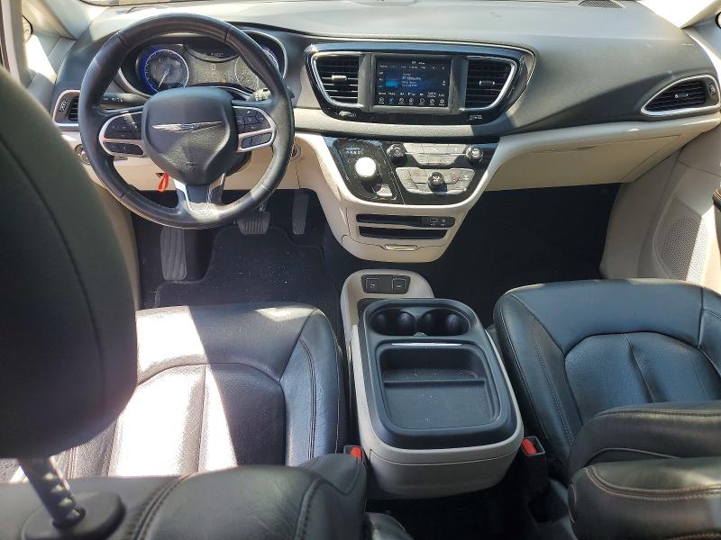 Photo 8 from auction – 2020 CHRYSLER PACIFICA with VIN 2C4RC1BG2LR115465