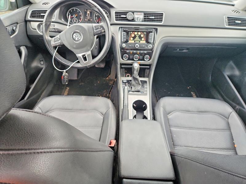 Photo 8 from auction – 2014 VOLKSWAGEN PASSAT with VIN 1VWBS7A31EC070842