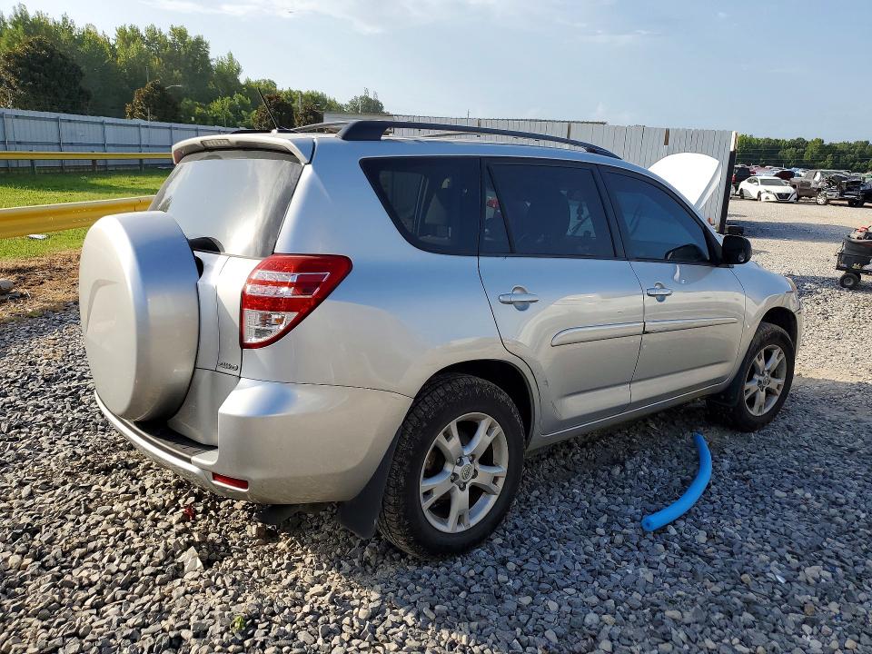 Photo 3 from auction – 2011 TOYOTA RAV4 with VIN 2T3BF4DV6BW147085