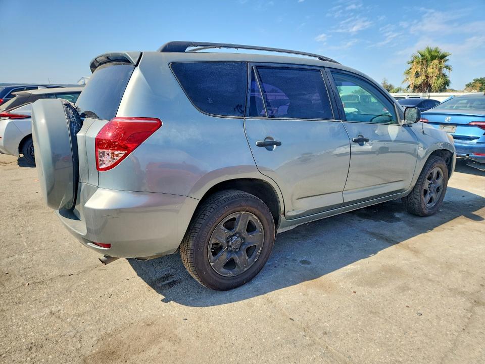 Photo 3 from auction – 2006 TOYOTA RAV4 with VIN JTMZK33VX66001091