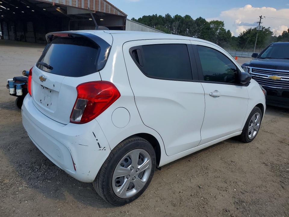 Photo 3 from auction – 2021 CHEVROLET SPARK with VIN KL8CB6SA1MC227825