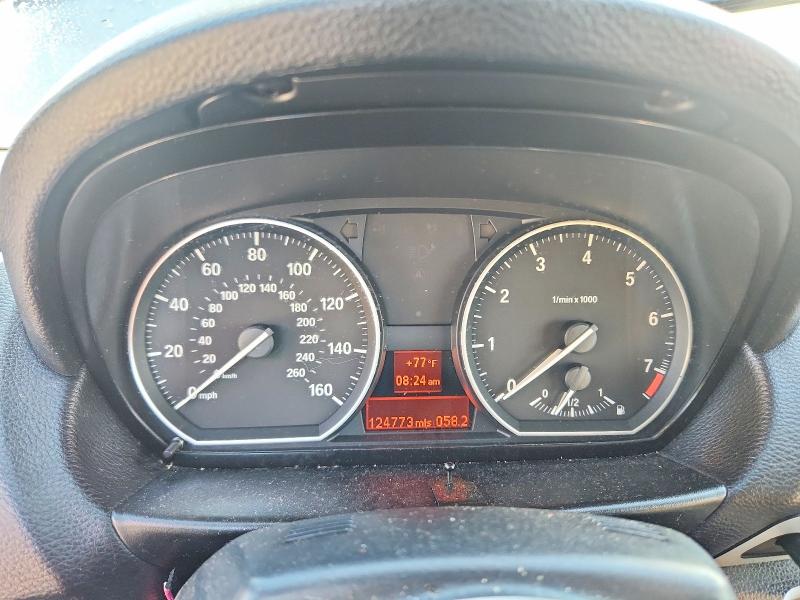 Photo 9 from auction – 2011 BMW 128 with VIN WBAUL7C55BVM79334