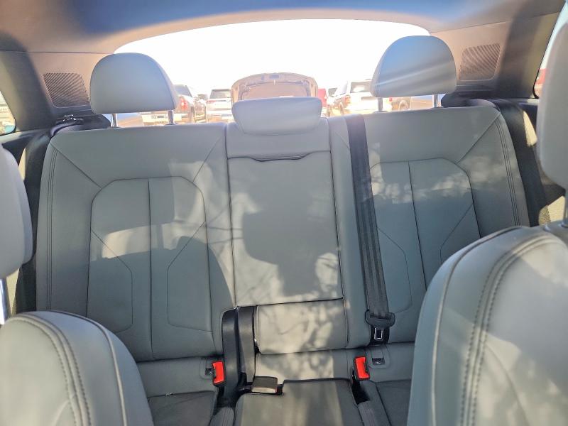 Foto 10 de la subasta – 2021 AUDI Q3 con VIN WA1DECF33M1138809