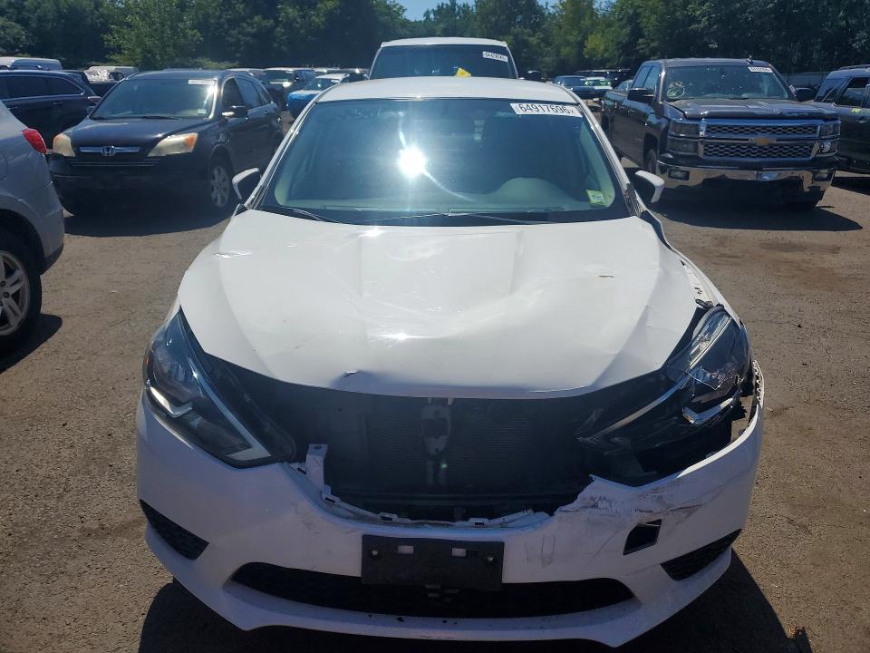 Photo 5 from auction – 2017 NISSAN SENTRA with VIN 3N1AB7AP2HY278017