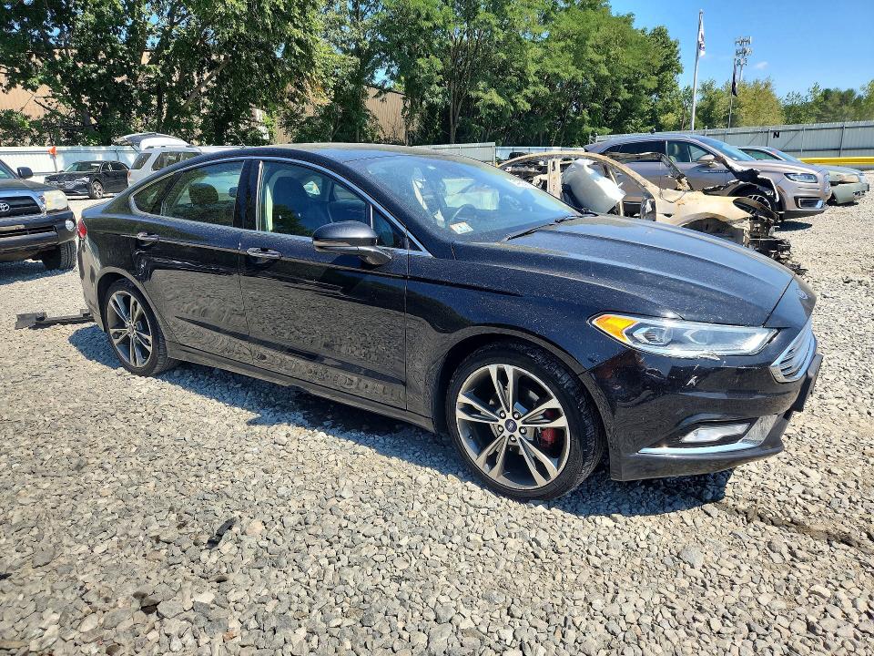 Photo 4 from auction – 2017 FORD FUSION with VIN 3FA6P0D96HR116934