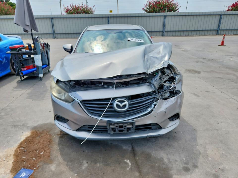Photo 5 from auction – 2015 MAZDA 6 with VIN JM1GJ1V65F1171005