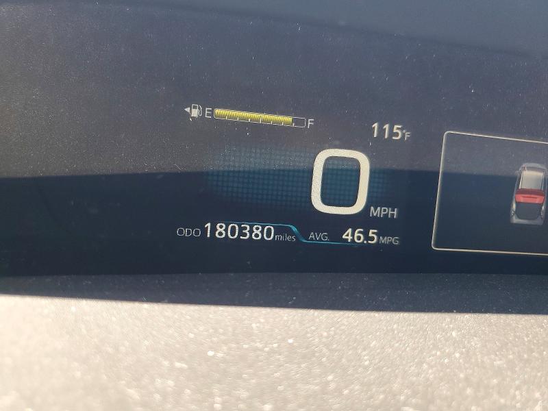Photo 9 from auction – 2016 TOYOTA PRIUS with VIN JTDKARFU1G3010811