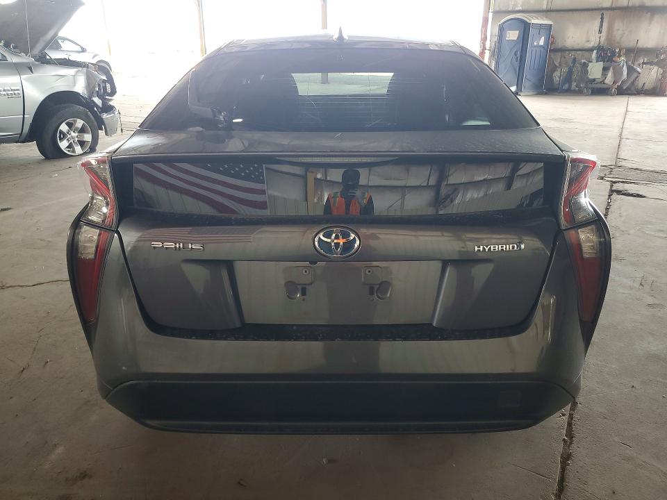 Photo 6 from auction – 2016 TOYOTA PRIUS with VIN JTDKARFU4G3511806