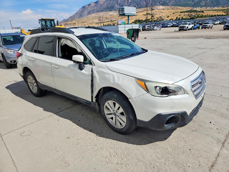 Zdjęcie 4 z aukcji – 2015 SUBARU OUTBACK z VIN 4S4BSACC0F3357860