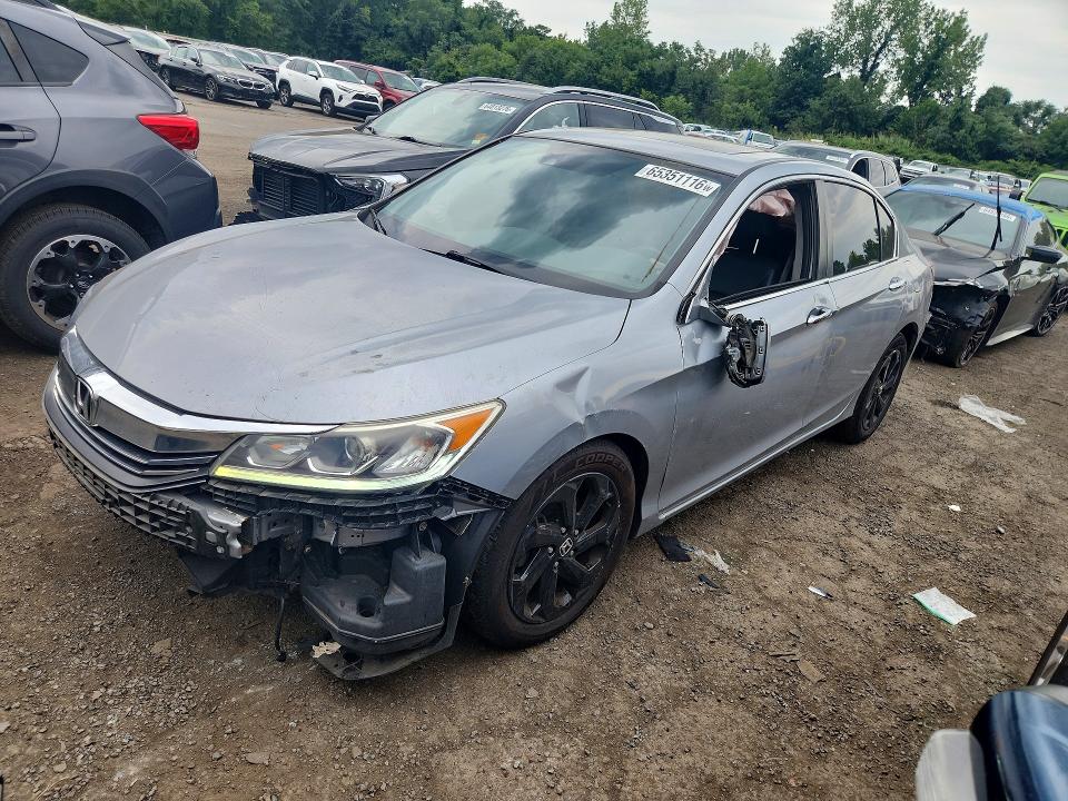 2017 HONDA ACCORD