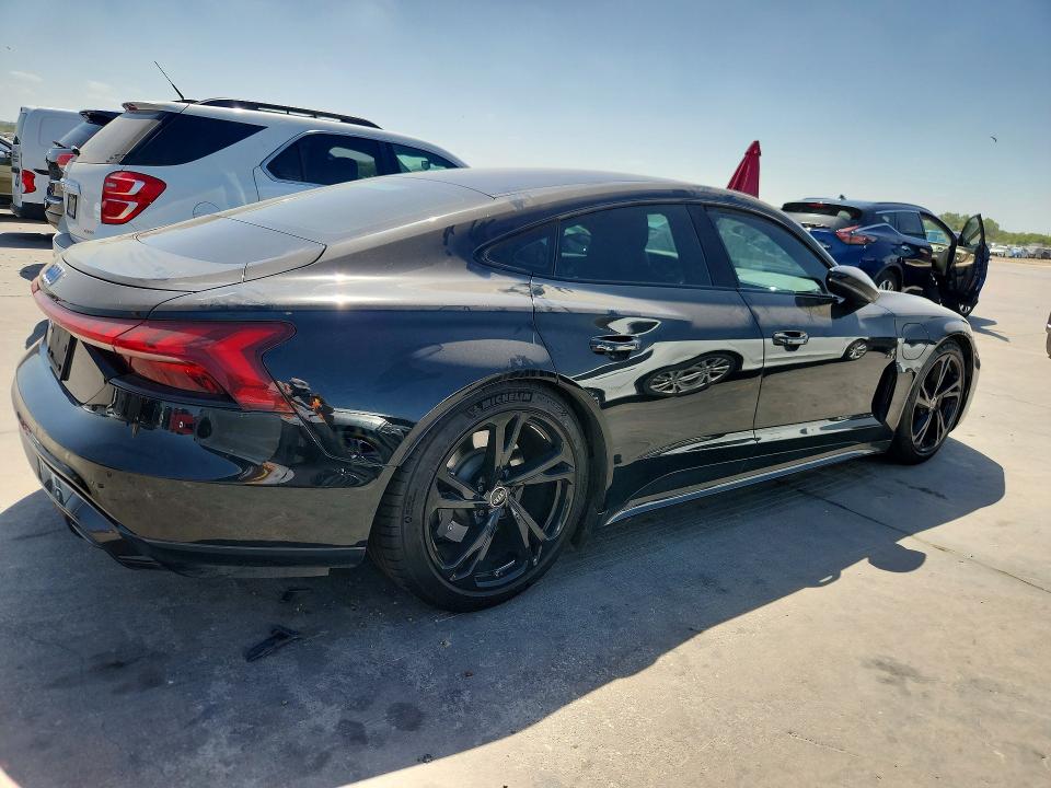 Photo 3 from auction – 2023 AUDI E-TRON GT with VIN WAUFJBFW6P7005281