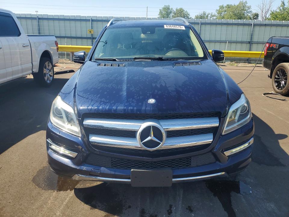Photo 5 from auction – 2015 MERCEDES-BENZ GL with VIN 4JGDF6EE1FA463884