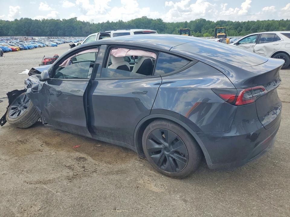 Photo 2 from auction – 2025 TESLA MODEL Y with VIN 7SAYGAEE9SF230748