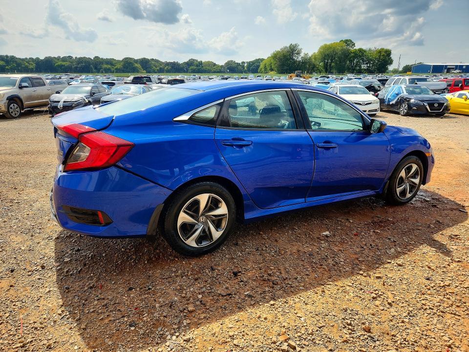 Photo 3 from auction – 2019 HONDA CIVIC with VIN 19XFC2F6XKE026530