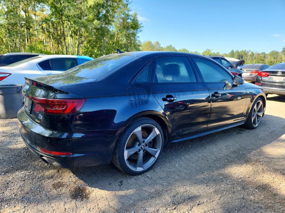 Photo 3 from auction – 2018 AUDI A4 with VIN WAUFNAF47JA092714