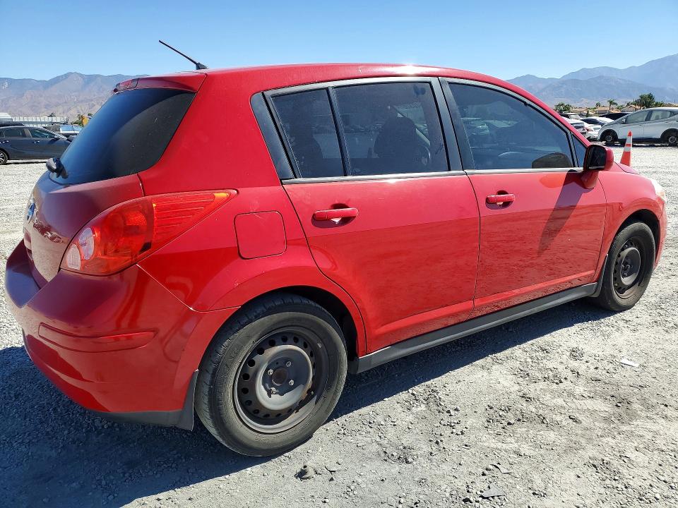 Photo 3 from auction – 2011 NISSAN VERSA with VIN 3N1BC1CP7BL503287