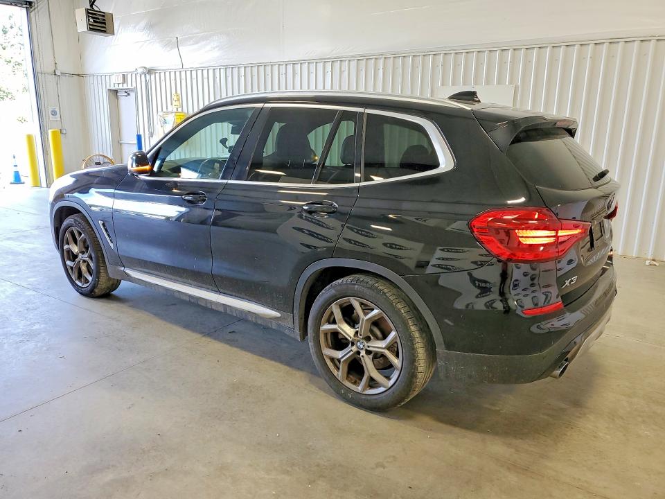 Photo 2 from auction – 2021 BMW X3 with VIN 5UXTY5C05M9E37011