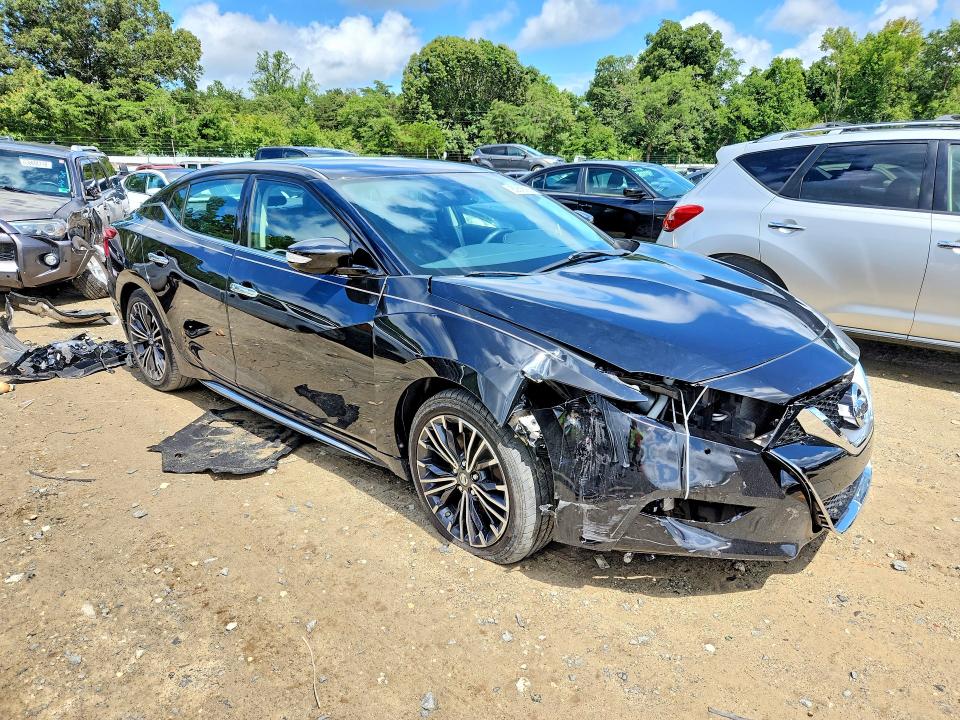 Photo 4 from auction – 2017 NISSAN MAXIMA with VIN 1N4AA6AP4HC415516