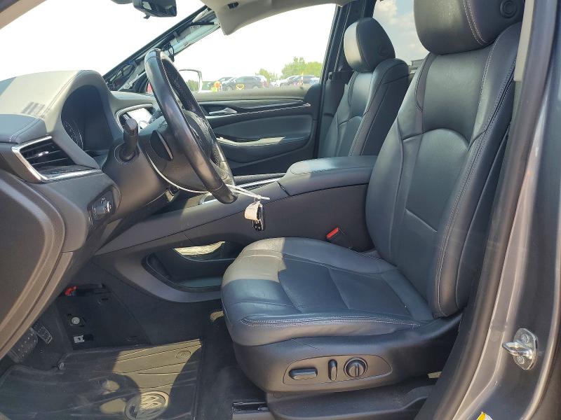 Photo 7 from auction – 2018 BUICK ENCLAVE with VIN 5GAEVAKW9JJ268816