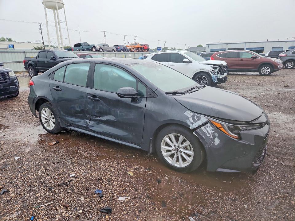 Photo 4 from auction – 2024 TOYOTA COROLLA with VIN 5YFB4MDE6RP097072