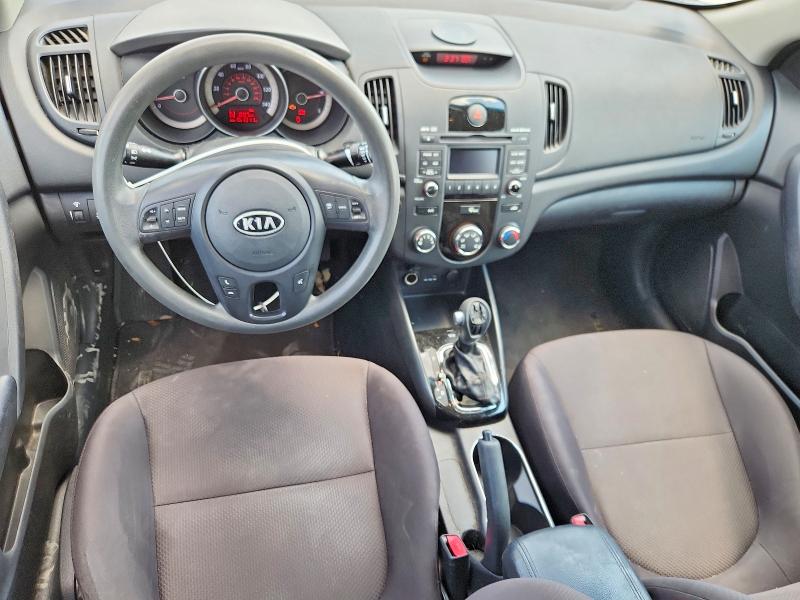 Photo 8 from auction – 2012 KIA FORTE with VIN KNAFU4A28C5630925