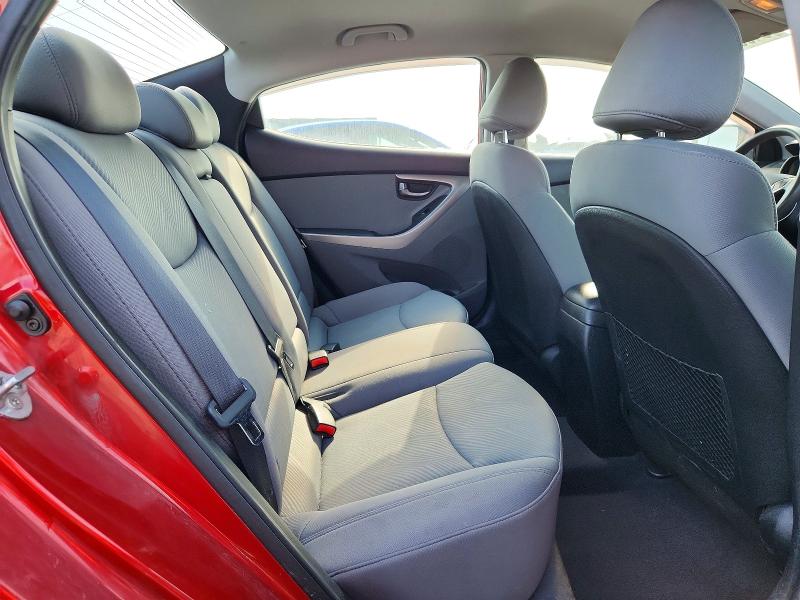 Photo 10 from auction – 2012 HYUNDAI ELANTRA with VIN 5NPDH4AE2CH144572