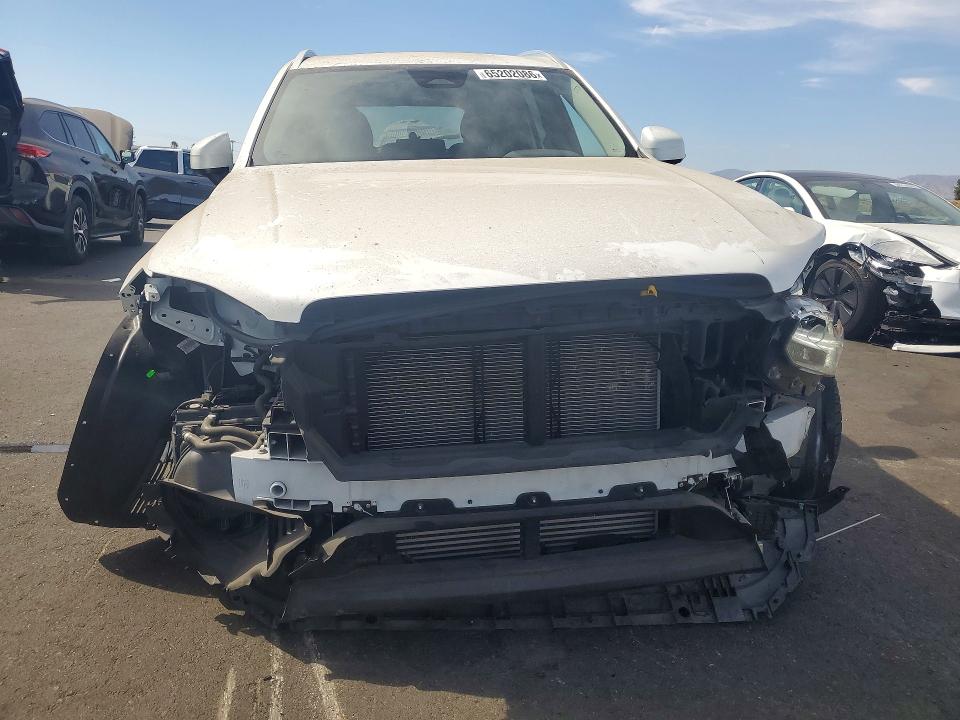 Photo 5 from auction – 2024 VOLVO XC90 with VIN YV4H60CE7R1212651