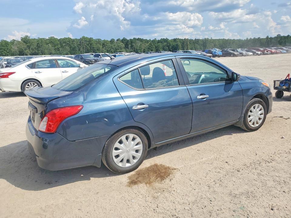 Photo 3 from auction – 2017 NISSAN VERSA with VIN 3N1CN7AP3HL904655