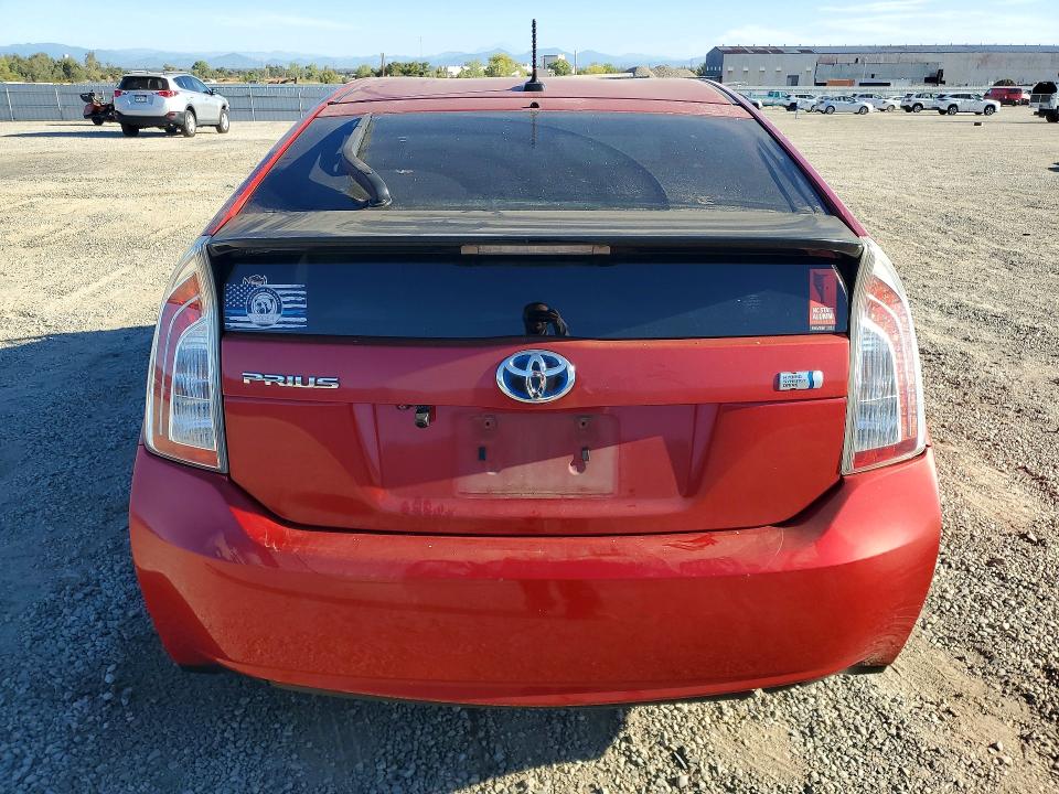 Photo 6 from auction – 2012 TOYOTA PRIUS with VIN JTDKN3DU8C1550067