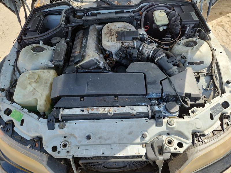 Photo 11 from auction – 1997 BMW Z3 with VIN 4USCH7325VLE05060