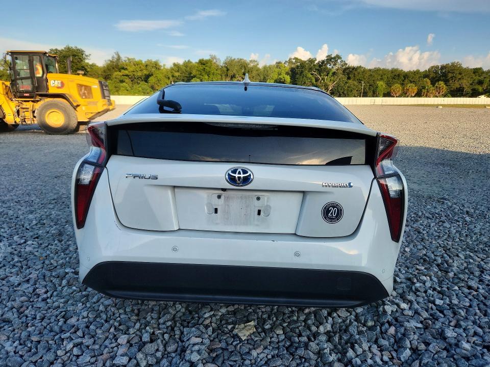 Photo 6 from auction – 2018 TOYOTA PRIUS with VIN JTDKBRFU0J3066470
