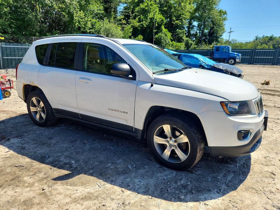 Photo 4 from auction – 2016 JEEP COMPASS with VIN 1C4NJDEB8GD639525