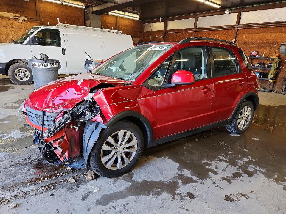 2013 SUZUKI SX4