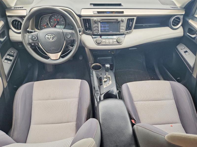 Фото 8 с аукциона – 2015 TOYOTA RAV4 с VIN 2T3RFREV0FW245478