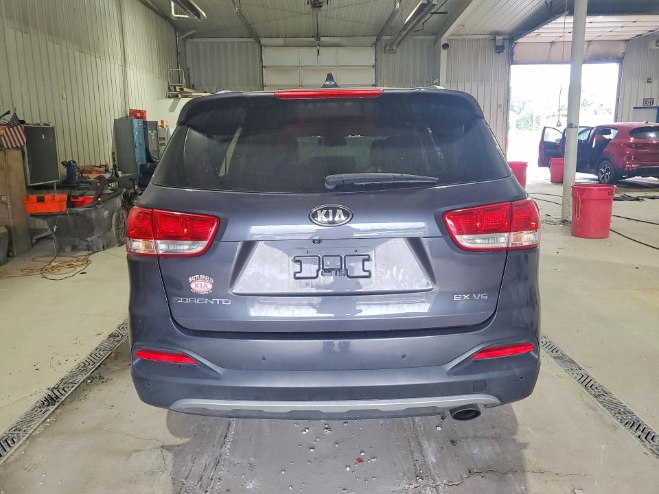 Photo 6 from auction – 2017 KIA SORENTO with VIN 5XYPHDA50HG234590