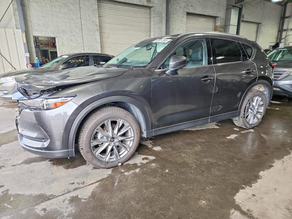MAZDA CX-5 2021 with VIN JM3KFBDM8M1367624 - Photo from auction