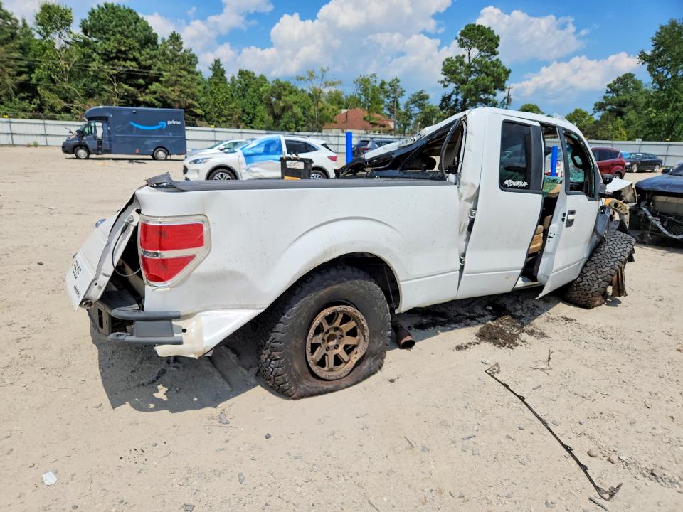 Photo 3 from auction – 2011 FORD F150 with VIN 1FTFX1EFXBFA92128