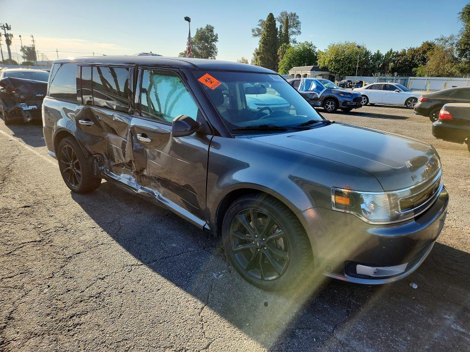 Photo 4 from auction – 2018 FORD FLEX with VIN 2FMGK5C85JBA21705