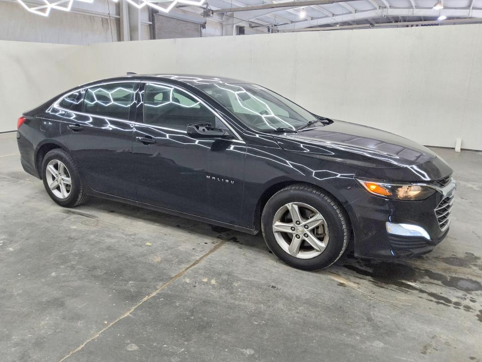 Photo 4 from auction – 2023 CHEVROLET MALIBU with VIN 1G1ZB5ST7PF127981