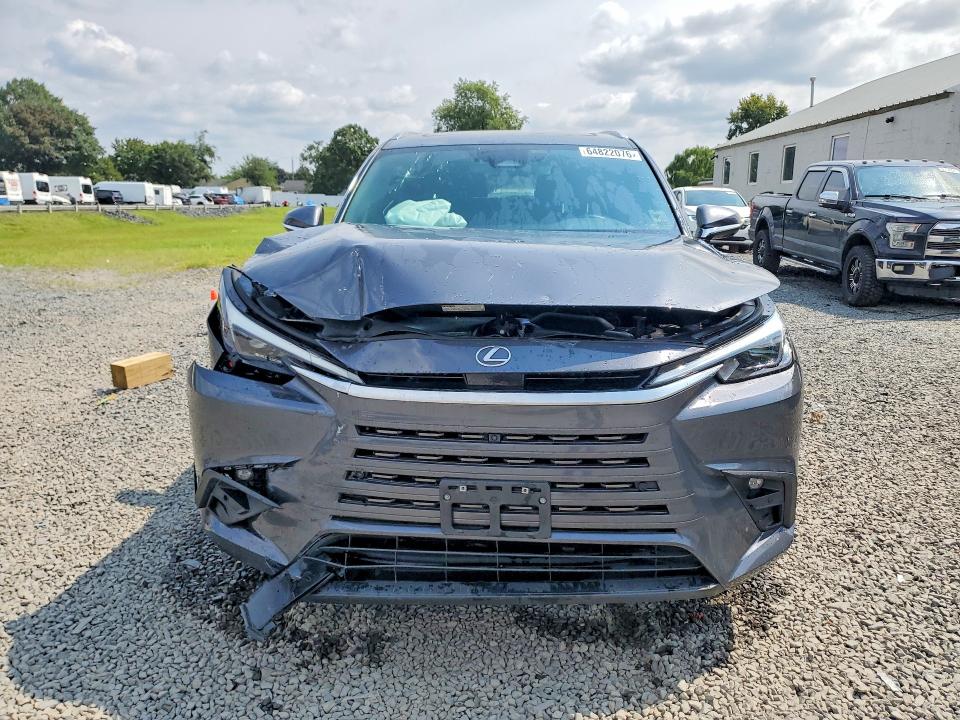 Photo 5 from auction – 2024 LEXUS TX 350 with VIN 5TDAAAB6XRS009081