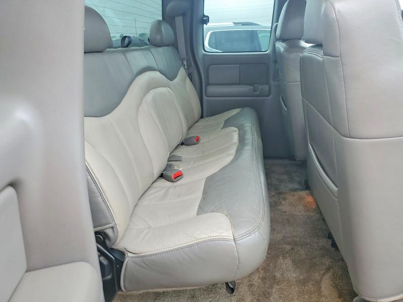 Photo 10 from auction – 2002 GMC SIERRA with VIN 2GTFK69U621331248
