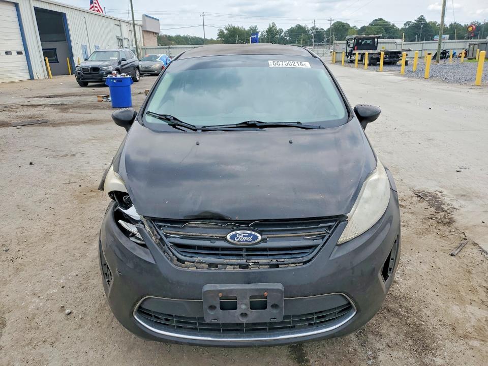 Photo 5 from auction – 2011 FORD FIESTA with VIN 3FADP4AJ4BM174249