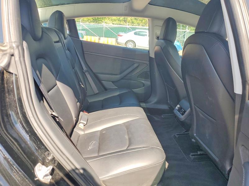 Photo 10 from auction – 2018 TESLA MODEL 3 with VIN 5YJ3E1EB4JF178415