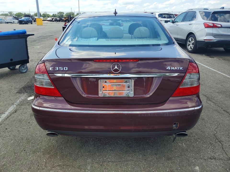 Photo 6 from auction – 2009 MERCEDES-BENZ E with VIN WDBUF87XX9B415036