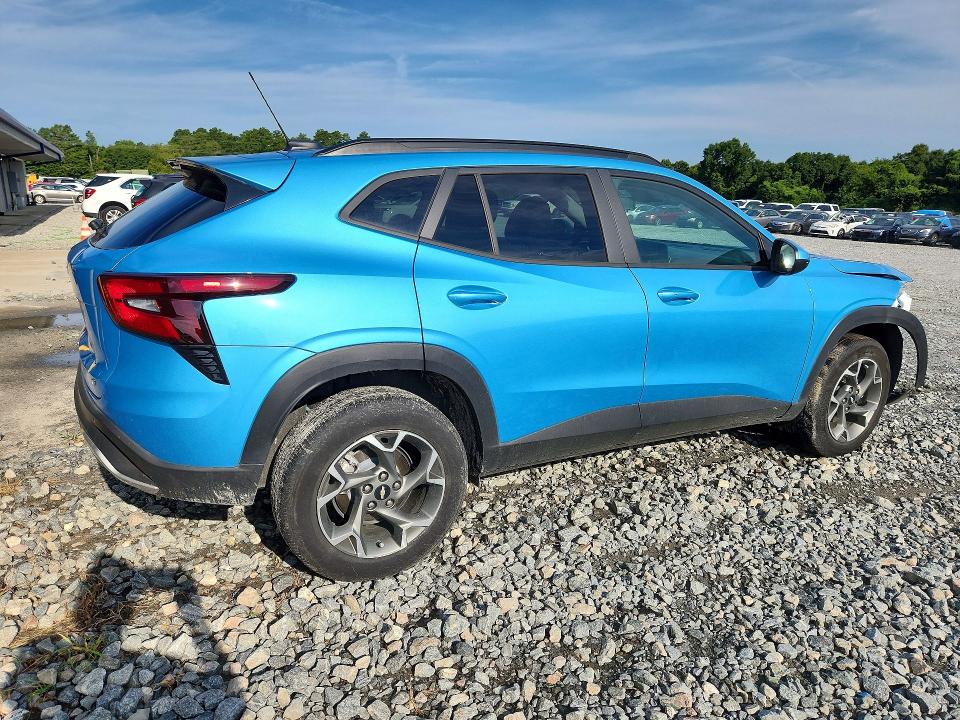Photo 3 from auction – 2025 CHEVROLET TRAX with VIN KL77LHEP8SC162516